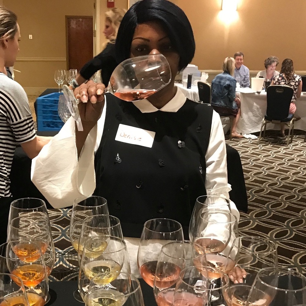 Meet your Posher, Denise